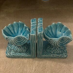 Ceramic Shell Bookends - Blue